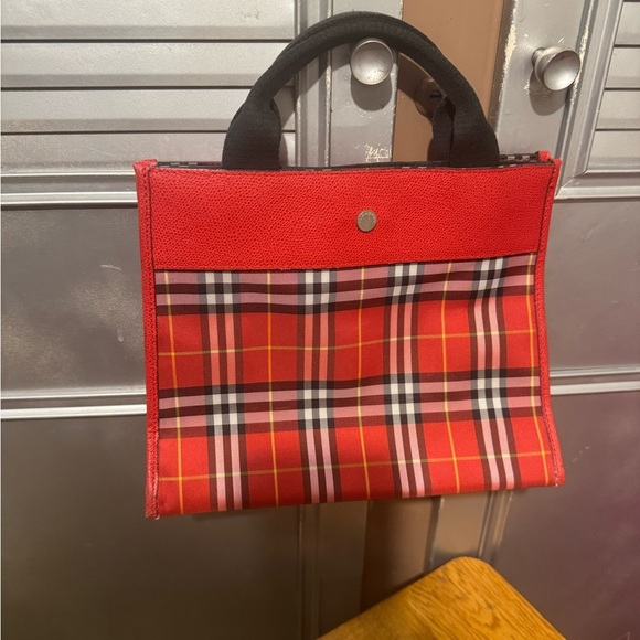Burberry Red Plaid Women's Tote Bag - Picture 1 of 8